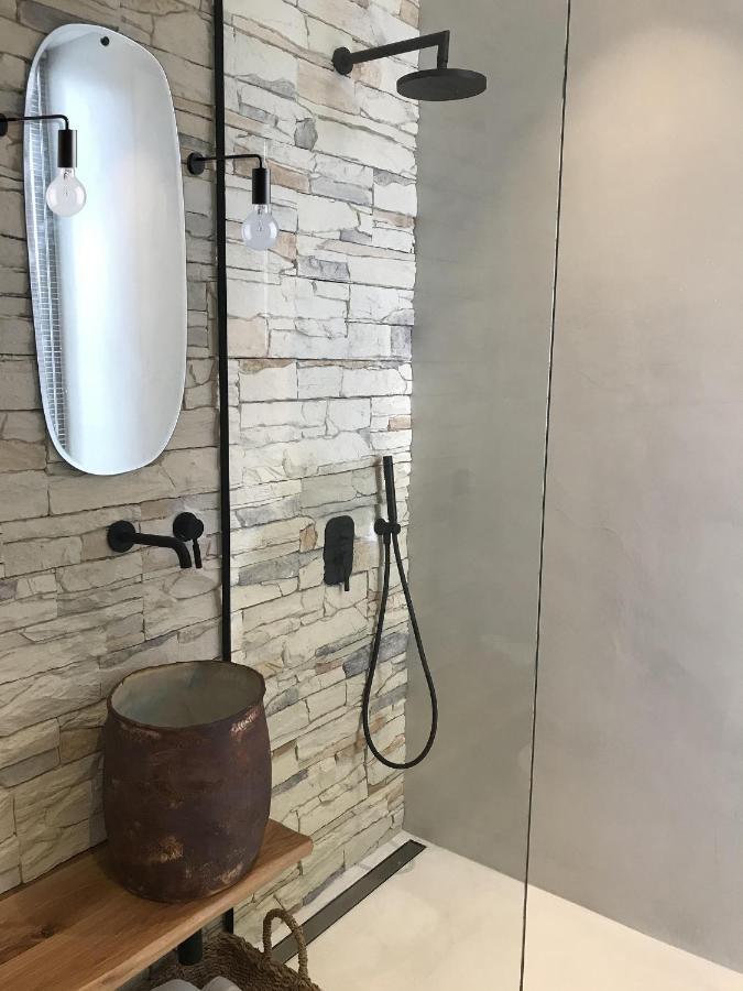 אדאמאס Theia Villa מראה חיצוני תמונה